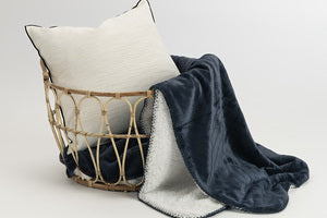 Pläd Sherpa 130x170 cm Marin